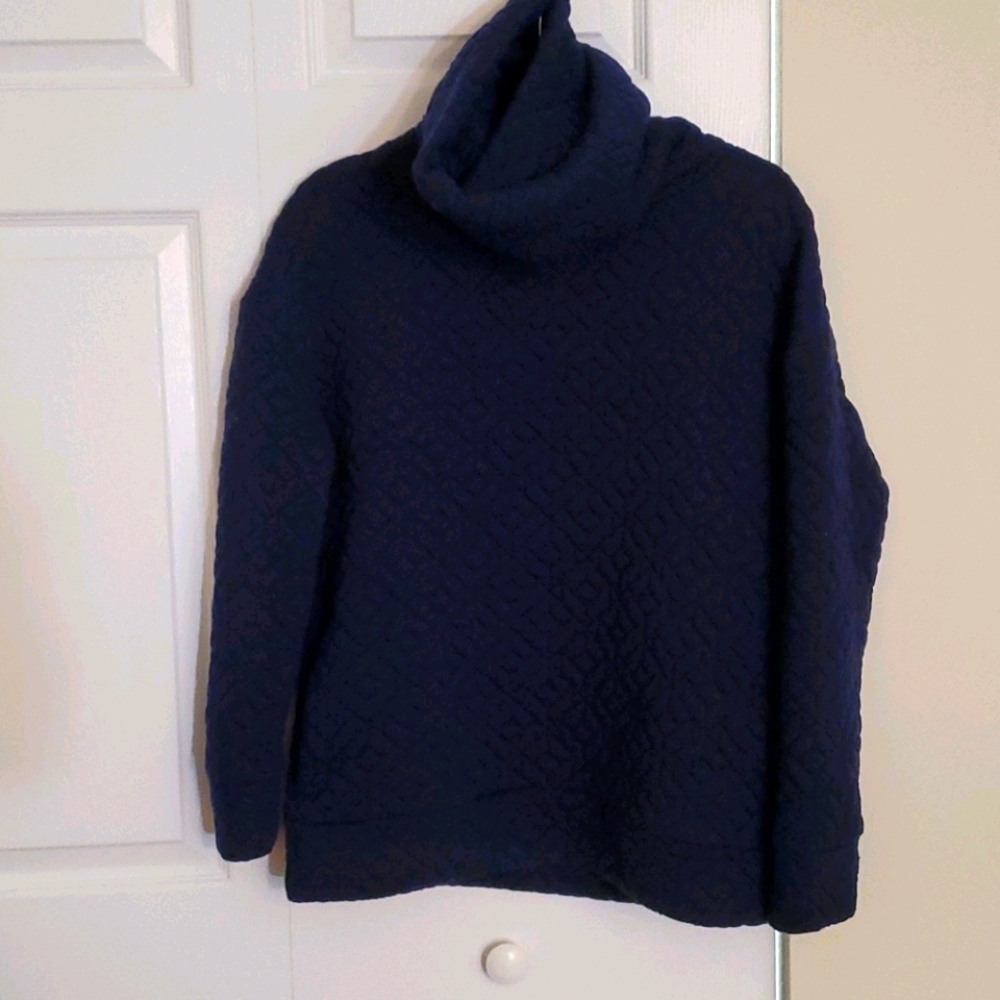 Quilted sweater